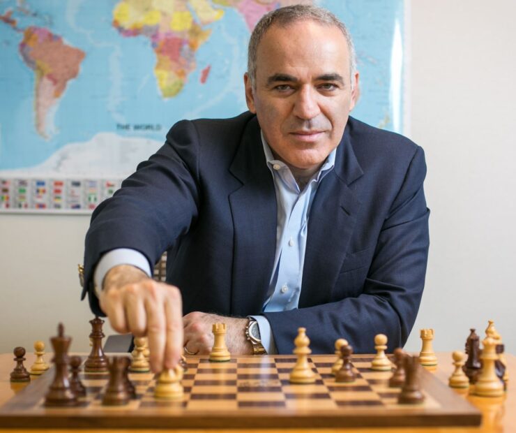 garry-kasparov-lectie-de-sah-copii