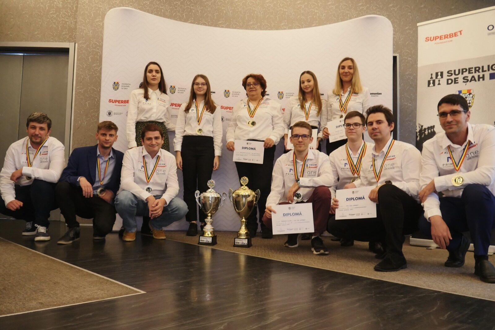 csu-ase-superbet-a-devenit-dubla-campioana-a-superligii-de-sah-din-romania