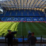 Wylicytuj Super zaproszenie na mecz Lecha, Górnika lub GieKSy. Superbet razem z klubami partnerskimi i CANAL+ grają z WOŚP